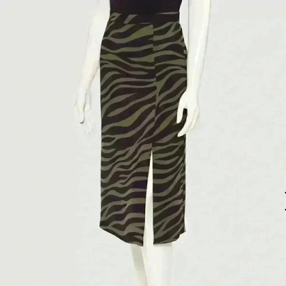 ANNE TAYLOR ZEBRA PRINT MIDI SKIRT - Picture 1 of 8